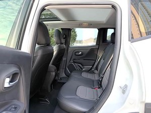 <span class=keywords><strong>Jeep</strong></span> <span class=keywords><strong>Renegade</strong></span> 1.3T 7DCT Lingxian 2WD de 5 asientos, SUV <span class=keywords><strong>usado</strong></span> <span class=keywords><strong>2019</strong></span>, bajo kilometraje, gran oferta, exportación al por mayor, marca líder en China, asequible - Product Image 5