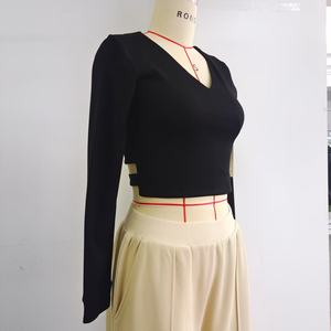 Ropa de mujer personalizada de alta calidad, corsé cómodo con mangas largas, Top corto de punto a la moda, <span class=keywords><strong>camiseta</strong></span> de estilo informal - Product Image 1