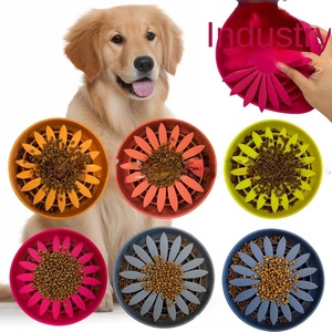 Comedero Lento para Mascotas, Libre de BPA, de Silicona, con Forma de Flor, Tapete para Lamer para Perros, Forma de Hoja, Redondo, de Silicona, para Alimentación Lenta - Product Image 1