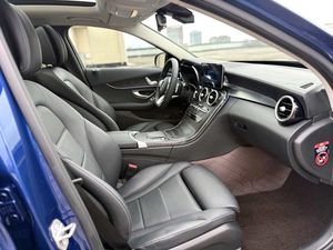 <span class=keywords><strong>Mercedes</strong></span>-Benz <span class=keywords><strong>Clase</strong></span> C 2021 Sedán Usado, Volante a la Izquierda, Turbo, Cuero Oscuro, para Exportación - Product Image 2
