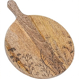 Planche à découper ronde en bois avec poignée, gravure florale, finition bois naturel, bloc de découpe pour cuisine - Product Image 1