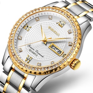 Montres à quartz pour hommes de luxe en gros d'usine, bracelet en acier doré, style simple et professionnel, avec cadran en verre de 40 mm, affichage par aiguille - Product Image 2