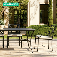 Ensemble de canapé et table basse d'extérieur en alliage d'aluminium moderne, imperméable et durable pour la cour et les hôtels, 2 places