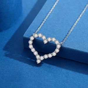 925 Sterling <b>Silver</b> Peach <b>Heart</b> <b>Necklace</b> Full Pave Shine Moissanite Clavicle Chain Trendy Minimalist Valentine's Day Gift - Product Image 3