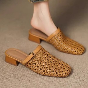 Sandales d'été pour femmes, tendance mode, design en maille ajourée, respirantes, antidérapantes, activités de plein air, semelle extérieure en PVC - Product Image 1