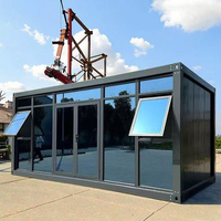 Conteneur détachable à installation facile pour maison préfabriquée à dégagement rapide de 20 pieds avec matériaux de panneau sandwich en acier en bois à usage polyvalent