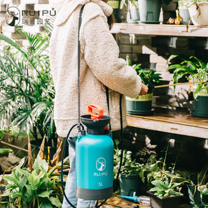 เครื่องพ่นยาแรงดัน RUIPU 5 ลิตร แบบมือโยก สำหรับพ่นป้องกันพืชในสวน - Product Image 2
