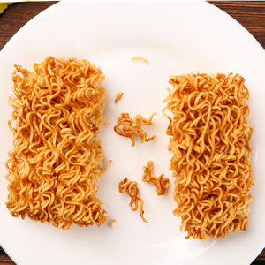 <span class=keywords><strong>Venta</strong></span> al por mayor exótico italiano Keto Pepperl Pasta deliciosos y crujientes fideos instantáneos hechos a mano con harina de trigo empaquetado en bolsa - Product Image 5