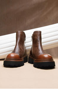 Chaussures habillées Oxford rétro décontractées pour hommes, à semelle en cuir, bout rond et dessus en cuir lavé de peau de cheval - Product Image 6