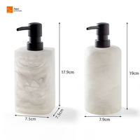 Flacon de shampoing portable en polycarbonate écologique, recyclable, doux, confortable, éclaircissant, avec pompe, finition mate blanc et noir, modèle Aleo Square Swirl