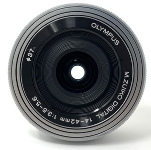 Objectif d'appareil photo OM SYSTEM M.Zuiko Digital 14-42mm F3.5-5.6 EZ Silver pour appareil photo système Quatre Troisièmes, Compact 3 - Product Image 2