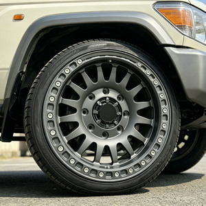 Jantes forgées en alliage d'aluminium 6061-T6 personnalisées 17/18 pouces 5x127/6x135/6x139.7 <span class=keywords><strong>DaimlerChrysler</strong></span> LC76 Land Rover Method 701 - Product Image 3