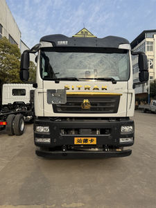 <span class=keywords><strong>Camion</strong></span>-<span class=keywords><strong>citerne</strong></span> Sinotruk Sitrak 8x4 350HP avec moteur WeiChai, réservoir <span class=keywords><strong>de</strong></span> carburant en aluminium, transport <span class=keywords><strong>de</strong></span> diesel et d'essence, <span class=keywords><strong>camion</strong></span>-<span class=keywords><strong>citerne</strong></span> personnalisé - Product Image 5