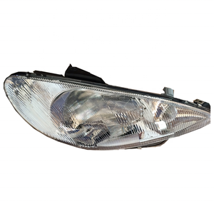 Phare <span class=keywords><strong>avant</strong></span> de voiture adapté à la <span class=keywords><strong>Peugeot</strong></span> <span class=keywords><strong>206</strong></span> T11, années 2006 — 2013 - Product Image 2