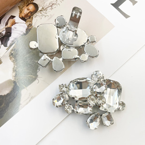 Shiwei afneembare handgemaakte hoogwaardige duurzame milieuvriendelijke modieuze strass kristallen schoenclip voor dames bruidsschoenen - Product Image 4