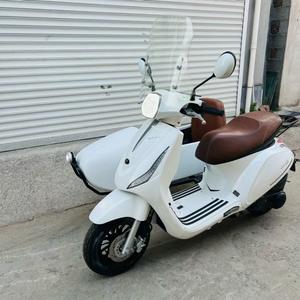 Motocicleta <span class=keywords><strong>de</strong></span> <span class=keywords><strong>Tres</strong></span> <span class=keywords><strong>Ruedas</strong></span> Huanjue con Motor <span class=keywords><strong>de</strong></span> Gasolina, Vehículo <span class=keywords><strong>de</strong></span> <span class=keywords><strong>Tres</strong></span> <span class=keywords><strong>Ruedas</strong></span> Usado Popular - Product Image 5
