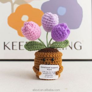 Maceta de Planta Artificial Hecha a Mano con Diseño Emocional, Maceta de Tulipán Tejida a Crochet - Product Image 5