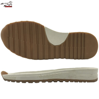 Semelle extérieure de chaussure décontractée Mustang en EVA légère, avec amorti flexible, adhérence antidérapante et performance de traction stable