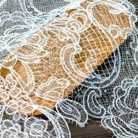 Dentelle brodée soluble dans l'eau noire et blanche de 30 cm de large, fil de soie, garniture de haute qualité pour la mode féminine et les loisirs créatifs DIY