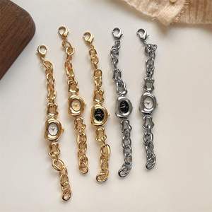 NAIDU 719 Orologio Vintage alla Moda per Donne e Studentesse, Bracciale Gioiello Carino, <span class=keywords><strong>Orologi</strong></span> Femminili dal Design Speciale - Product Image 3