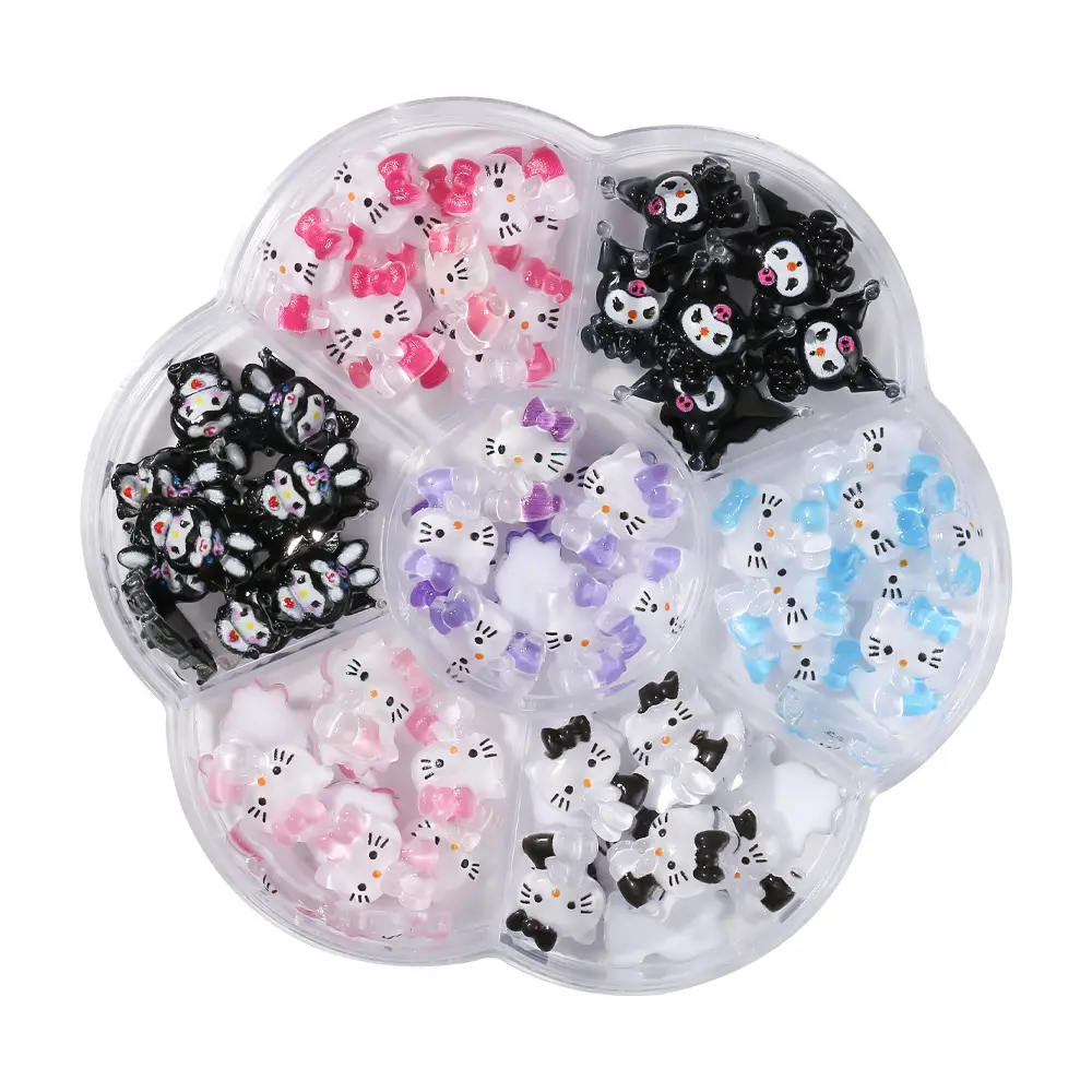 Großhandel 7-Gitter Mixed Cartoon Nagel Charms Dekoration Kawaii Kuromi Katzenkopf Bär Candy Cute Resin Nail Art Charms