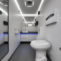 Toilettes et douches mobiles portables Goeasy pour l'extérieur avec système de freinage sur remorques
