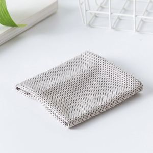 Serviette de sport personnalisable en microfibre unie à séchage rapide (forme carrée/rectangulaire) pour les voyages en plein air - Product Image 4