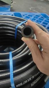 Tuyau de <span class=keywords><strong>carburant</strong></span> en caoutchouc industriel personnalisé en NBR lisse résistant à l'usure et au vieillissement, huile, diesel, essence, 3/8 <span class=keywords><strong>10</strong></span> <span class=keywords><strong>mm</strong></span> - Product Image 5