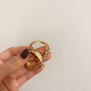 2025 New Style Trendy Elegant Twisted Hoop <b>Earrings</b> Korean Niche Design Party Silver/Gold Plated Zinc Alloy - Product Image 2