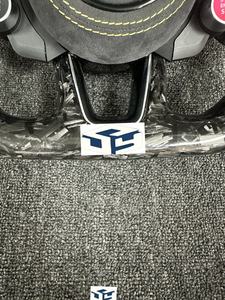 Volant en fibre de carbone forgé sur mesure noir pour Audi A4 A5 S3 45 RS3 RS4 RS5 B9 - Product Image 5