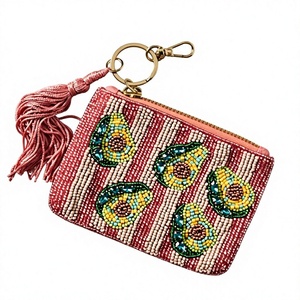 Monedero de Aguacate con Cuentas Hecho a Mano, Cartera Bohemia con Cremallera y Borla - Product Image 1