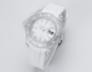 Reloj de Cristal Modelo 2026 - Apto para Hombres y Mujeres - Reloj Luminoso Azul Hielo - Reloj Mecánico - Product Image 1
