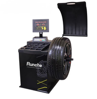 Yingkou Runche WB-31 équipement d'alignement de roue automatique Machine d'équilibrage de roue de voiture à 3 valeurs avec frein électromagnétique à la lumière laser