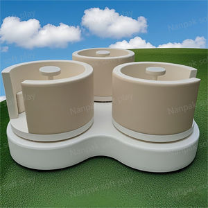 Simpatiche attrezzature carosello da interno bianco Beige rosa per feste per bambini evento a tre posti elettrico Soft Play giostra a noleggio - Product Image 1