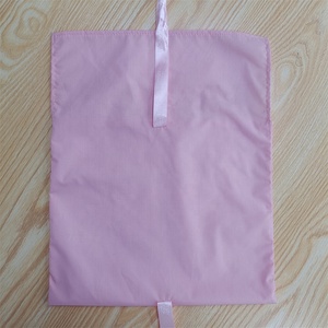 Bolsa de Regalo de Ropa con Logotipo Personalizado Estilo Chuanghua Dream, Fabricada en Algodón TC, Personalizable con Cintas de Diferentes Tamaños - Product Image 6