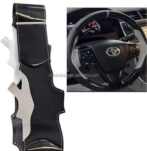 Cubierta de <span class=keywords><strong>volante</strong></span> de coche de fibra de carbono negra de cuero gris cosido a mano especial para <span class=keywords><strong>Toyota</strong></span> Camry - Product Image 1