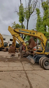 Escavadeira de Rodas <span class=keywords><strong>Komatsu</strong></span> PW150-6 Usada, 15 Toneladas, Origem Japão, 90% NOVA, com Caixa de Câmbio e Bomba PLC à Venda - Product Image 4