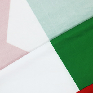 Bandiera Nazionale dell'Algeria: Coprimotore Auto, Bandiera per Specchietto Auto, Bandiera a Corda, Portachiavi, Occhiali, Sciarpa, Cappello, Braccialetto, Magliette, Borsa, Collana - Product Image 3