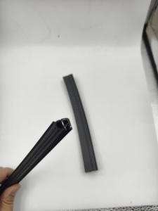 <span class=keywords><strong>Epdm</strong></span> קצף רכב איטום רצועת חיתוך חיתוך דלת pvc דלת איטום המוצר - Product Image 6