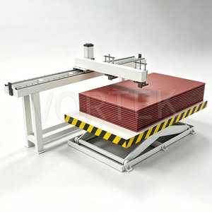 Système de levage par aspiration motorisé PM-PPM pour la manutention de panneaux lourds à haute productivité dans la production de meubles - Product Image 1