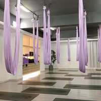 Rekbare Anti-zwaartekracht Luchtvliegende Schommel Yoga Hangmat met Personalisatie Afbeelding Zonder Stiksels Rustgevend 1 Meter Alle Seizoenen