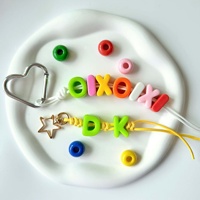 Acrylique grand trou Jumbo Alphabet grosse lettre perles bricolage en plastique breloques initiales pour Bracelet téléphone portable chaîne corde