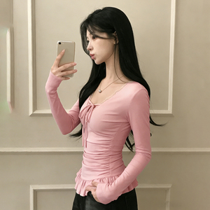 Blusa de punto con cuello en V, ajustada, transpirable, con detalle de lazo, manga larga, estampado digital, estilo dulce y femenino para otoño. - Product Image 6