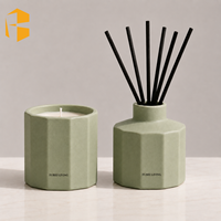 FUBEI LIVING Ensemble de diffuseur à bâtonnets et bougie parfumée de luxe en céramique mate décagonale bordeaux pour la maison, cadeau de mariage