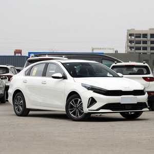   k3 Sedán, Autos Nuevos, SUV Compacto, Vehículo a Gasolina, Vehículo de Pasajeros para Desplazamientos Urbanos, Listo para Exportación - Product Image 3