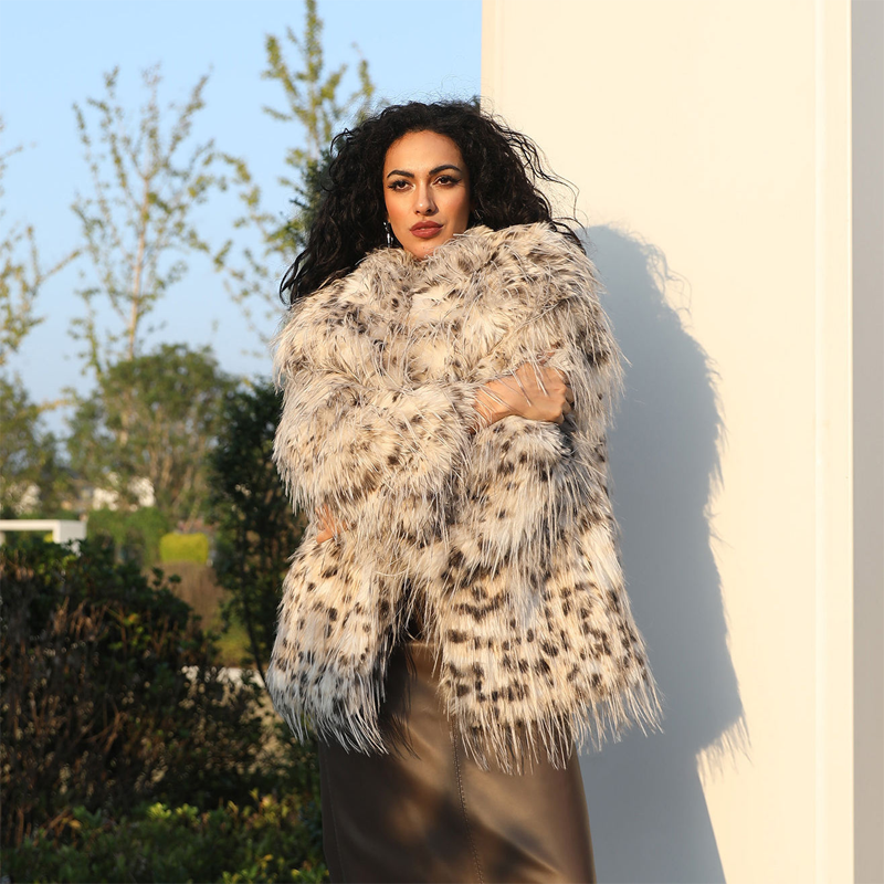 Amazon.com: CX FUR Women Fur Jackets Knitted Rabbit Fur Jackets,Natural Brown,XL : 服裝，鞋子和珠寶 CX FUR OUTERWEAR レディース