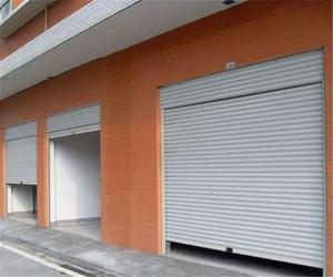 2024 persianas enrollables <span class=keywords><strong>de</strong></span> policarbonato cocina <span class=keywords><strong>aislada</strong></span> aluminio automático puertas enrollables <span class=keywords><strong>de</strong></span> Metal Manual puerta <span class=keywords><strong>de</strong></span> garaje casa seguridad - Product Image 4