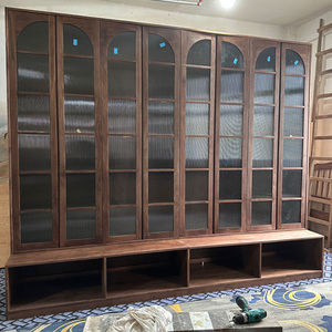 Librería de Madera de Nogal Negro para Sala de Estar, Integrada en Toda la Pared, con Asiento de Cartón, Sofá Detrás de la Librería con Puerta - Product Image 2