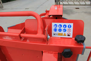 Sega per Tronchi Automatica con Lama da 700mm, Design Personalizzato, Macchina Taglia Legna Orizzontale per Trattore - Product Image 6