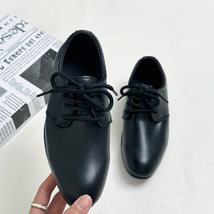 Zapatos de Cuero para Niños, Color Negro Mate, con Cordones, Punta en Pico, Estilo Deportivo - Product Image 1